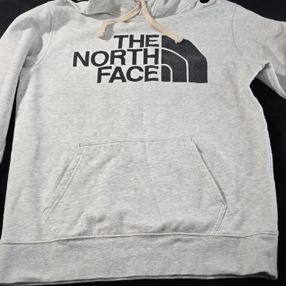 The North Face Heather Gray Hoodie - Picture 3 of 10